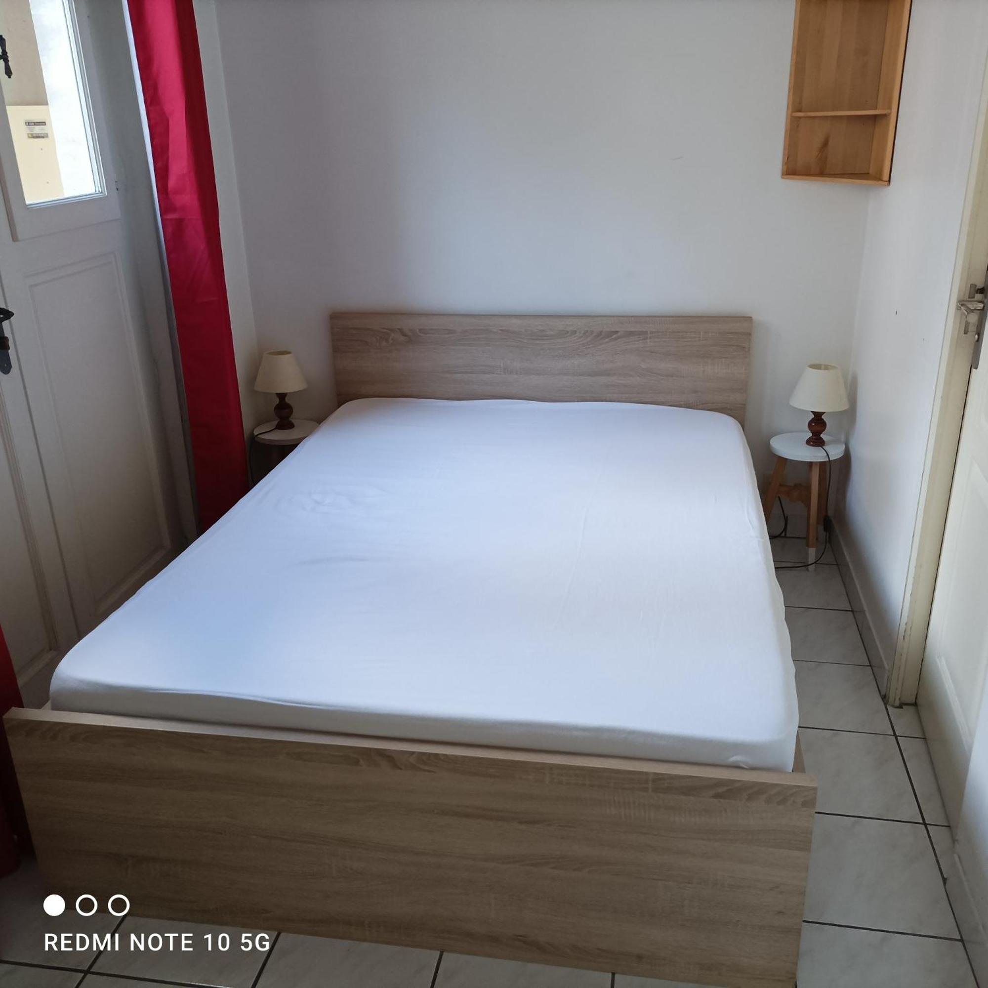 Appartement Dumas Байо Екстериор снимка